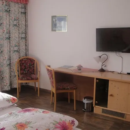 Gaestehaus-pension Keiss * Hopferau