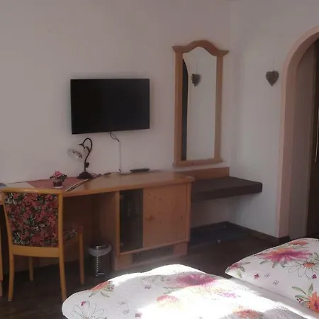 Gaestehaus-pension Keiss Guest house Hopferau